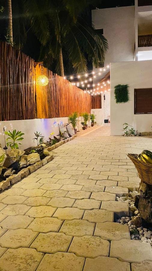 Casa Delfines Rio Lagartos Hotell Eksteriør bilde