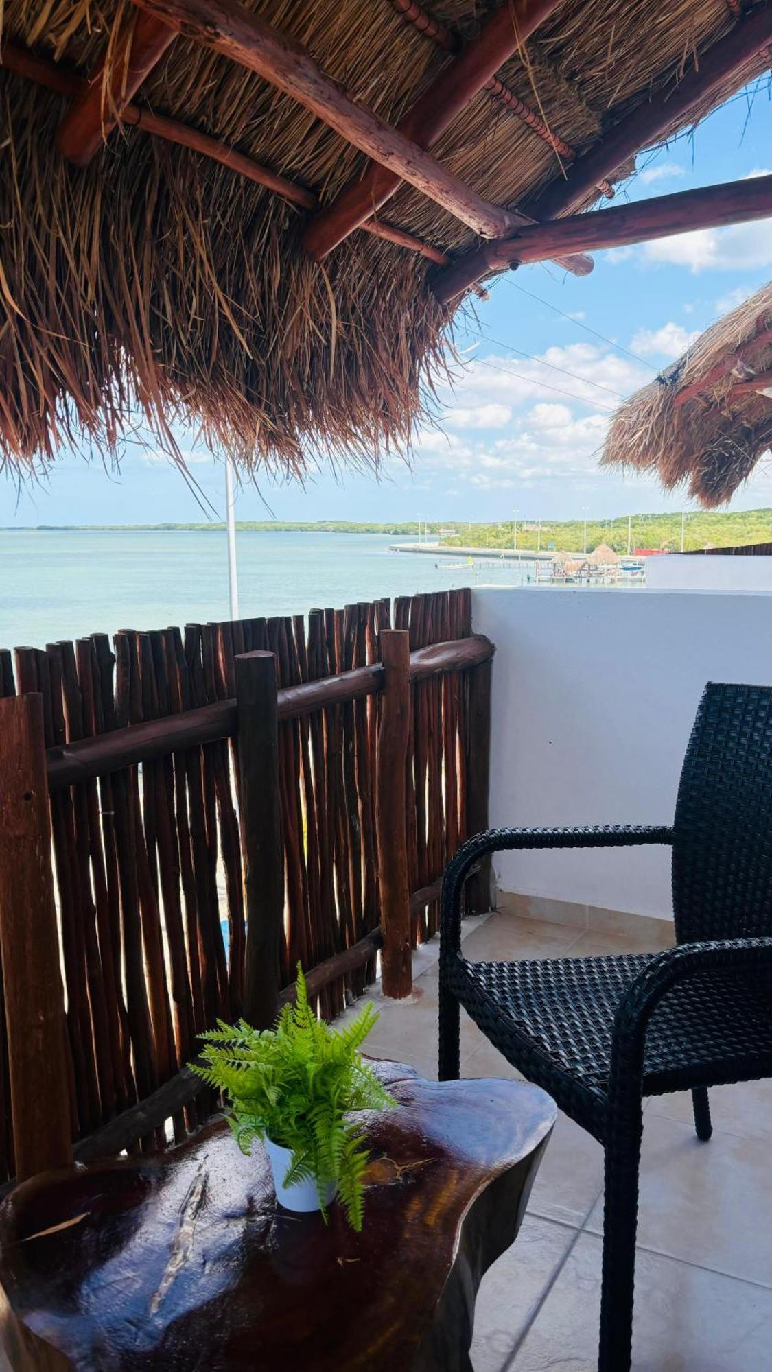 Casa Delfines Rio Lagartos Hotell Eksteriør bilde